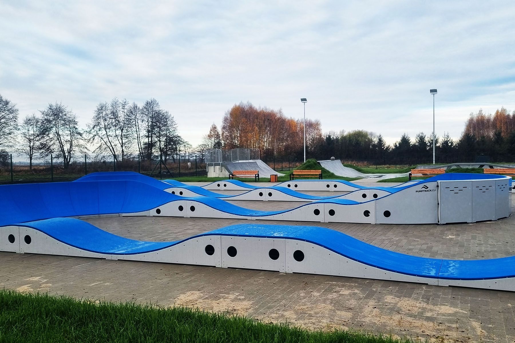 Pista de pompare din polietilenă - Dziemionna (Polonia)