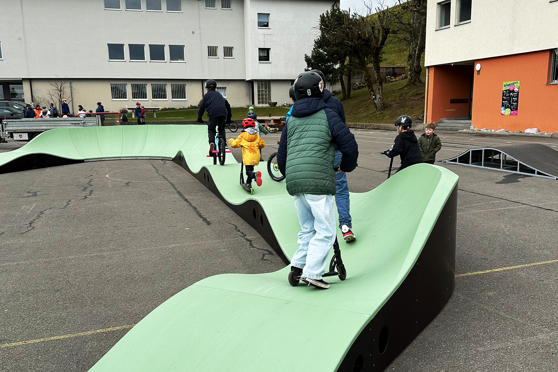 Pumptrack Family - Hedingen (Elveția) – foto 1