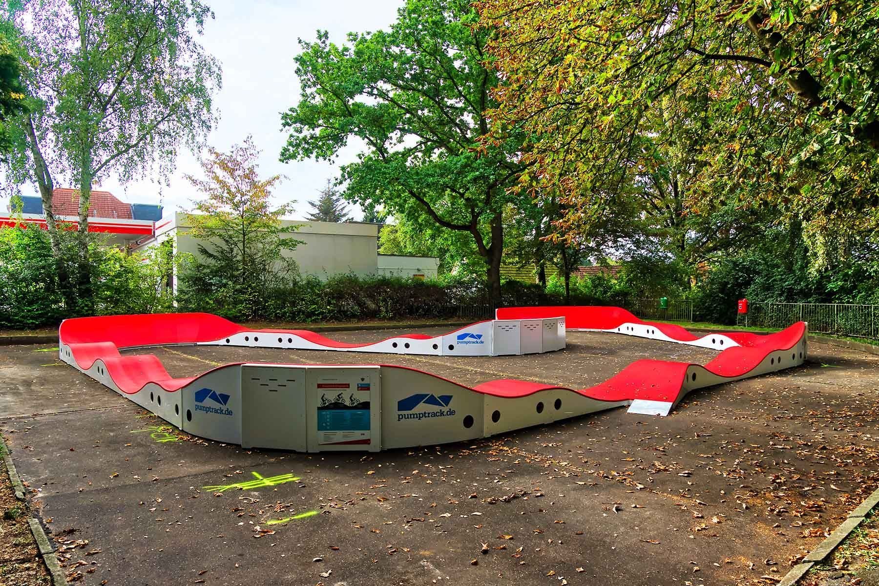 Pumptrack - Lübeck (Germania) – foto 1
